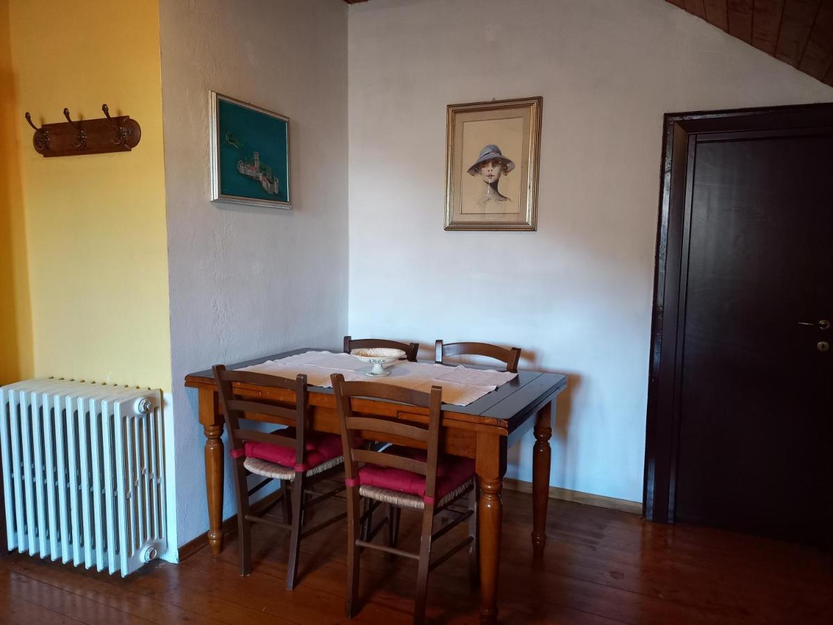 Antica Casa Al Lago Oggebio エクステリア 写真